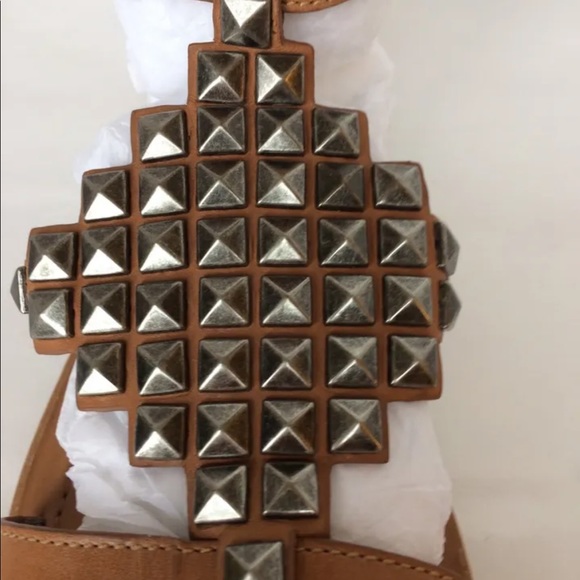 New Circus Sam Edelman Macy Gladiator Metal Antique Studs Leather Women Sandal 6 - Picture 6 of 9